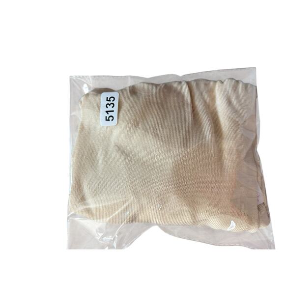 vintage Chaus Silk short sleeve v-neck sweater top size medium womens new cameo - Picture 3 of 3